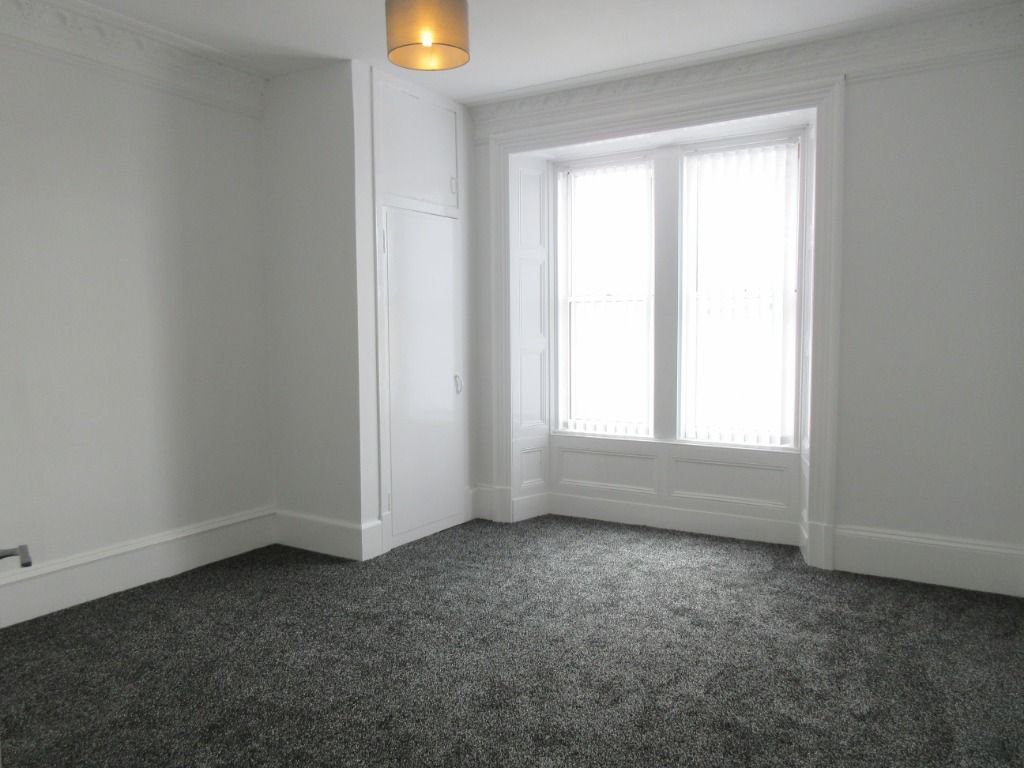 Property photo 3 of 11 Photo 3