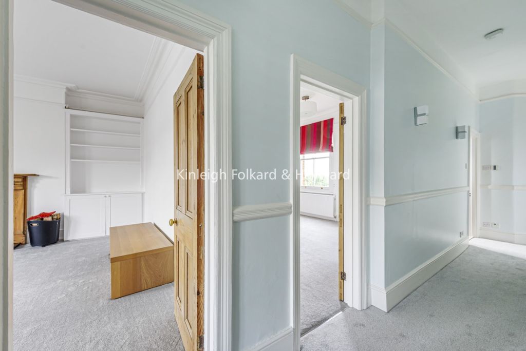 Property photo 3 of 9 0d040599-E22c-42Bb-8