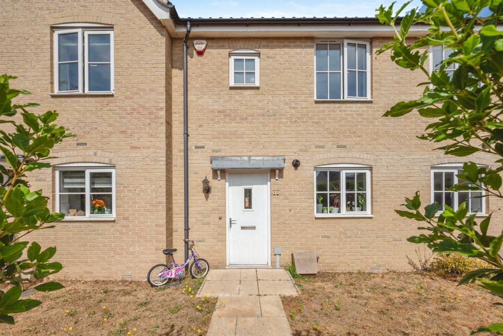 Property photo 1 of 17