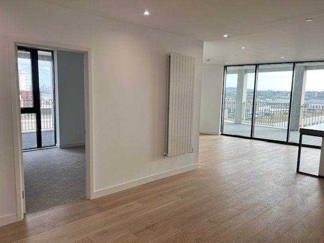 Property photo 2 of 65