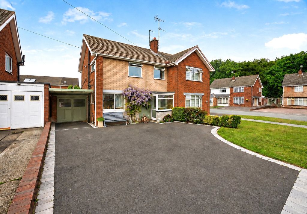 Property photo 1 of 20 Picture No. 24