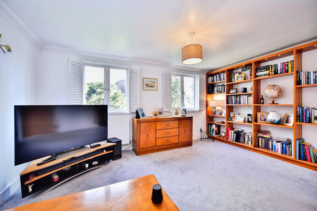 Property photo 3 of 20 Fbb_5574Edit