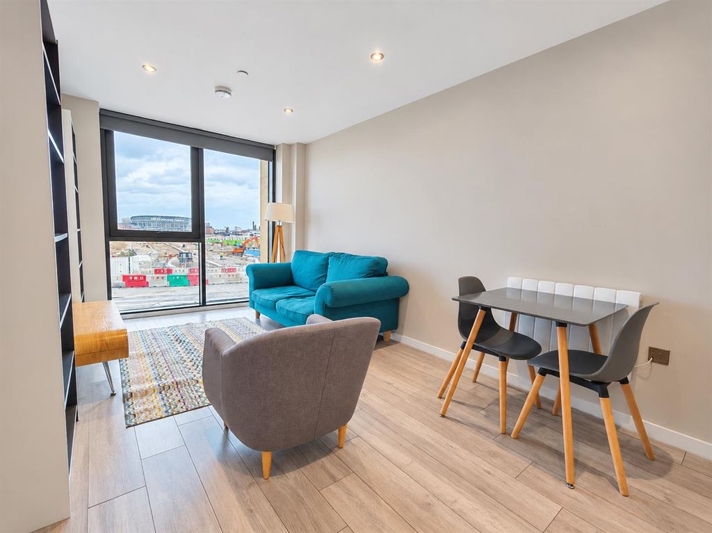 Property photo 1 of 11 Living/Dining Area