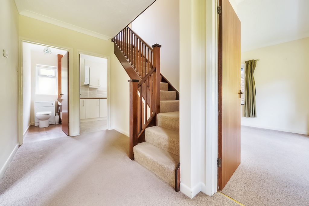 Property photo 3 of 20 Photo 13