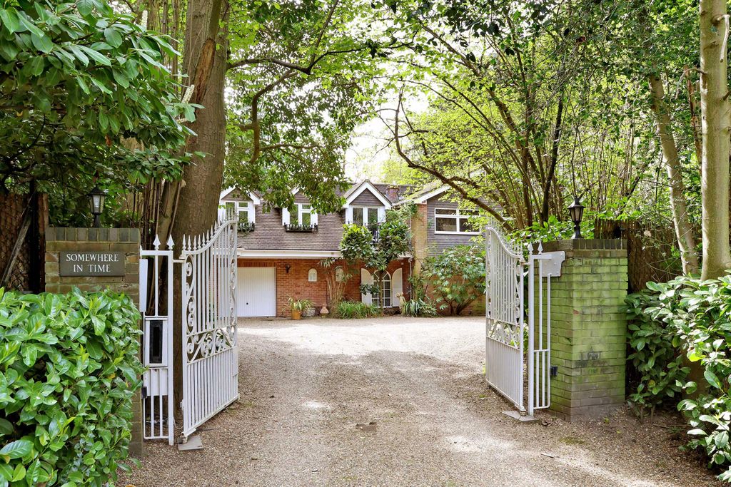 Property photo 1 of 21 Image