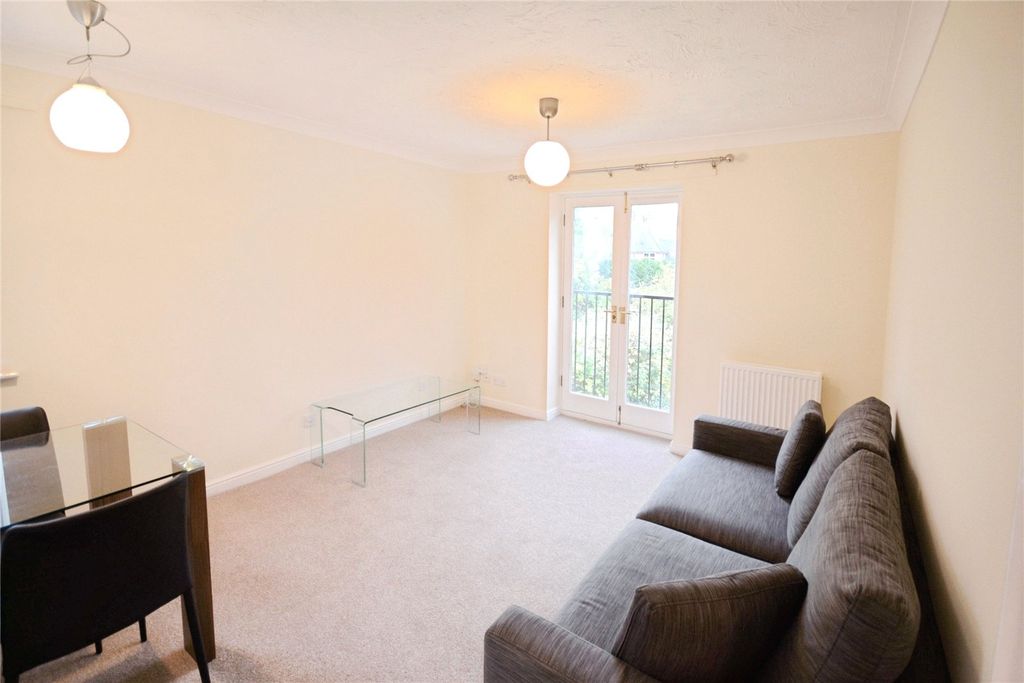 Property photo 3 of 15 Picture No. 28