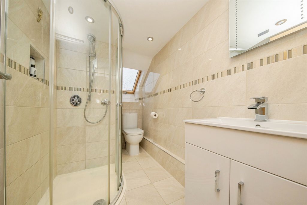 Additional image 19 of 5 bed semi-detached house for saleGordon Way, Harwich CO12