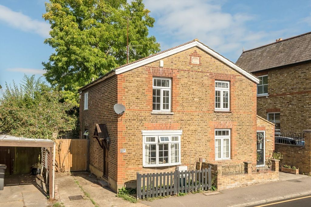 Property photo 1 of 7