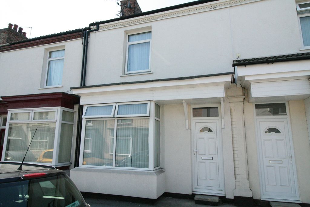 Property photo 1 of 9