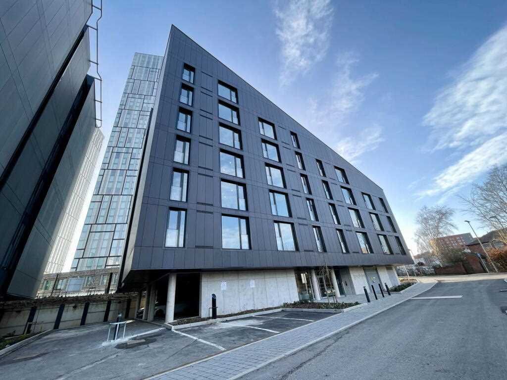 Property photo 1 of 17 Main Picture