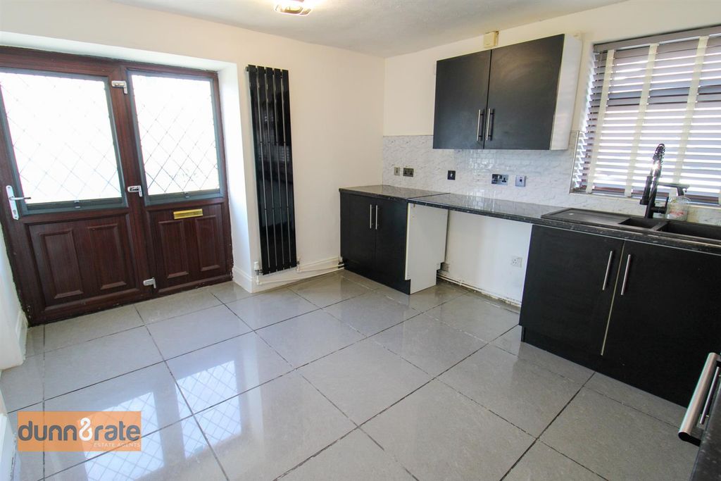 Property photo 3 of 17 Img_0926.Jpg