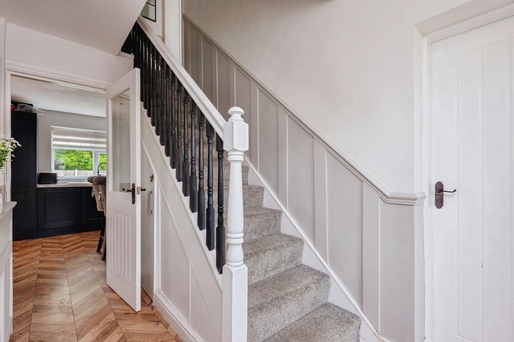 Property photo 2 of 25 Photo