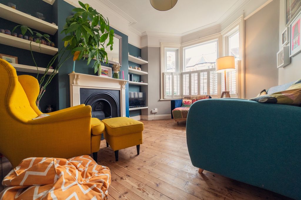 Property photo 2 of 33 Award Winning Cps Homes Media Team_2