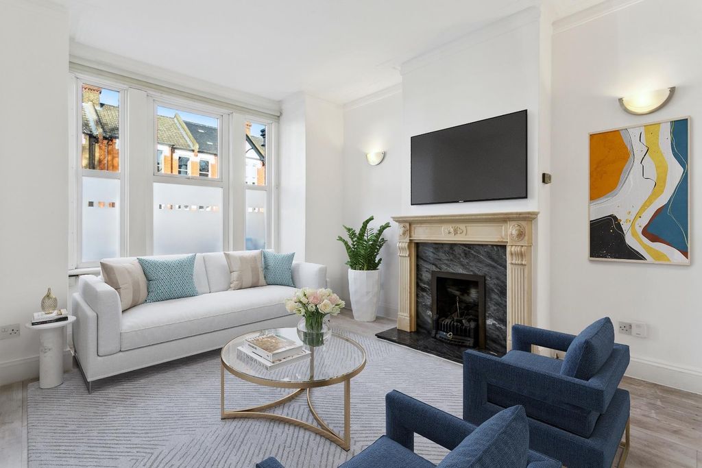 Property photo 1 of 7 Reception Room