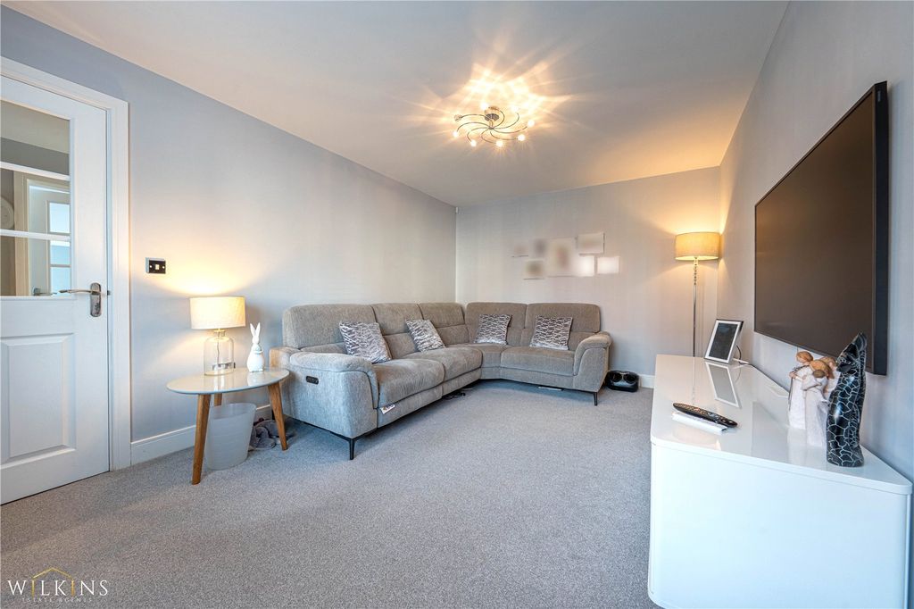 Property photo 3 of 42 Picture No. 07