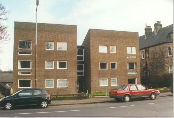 Property photo 1 of 2