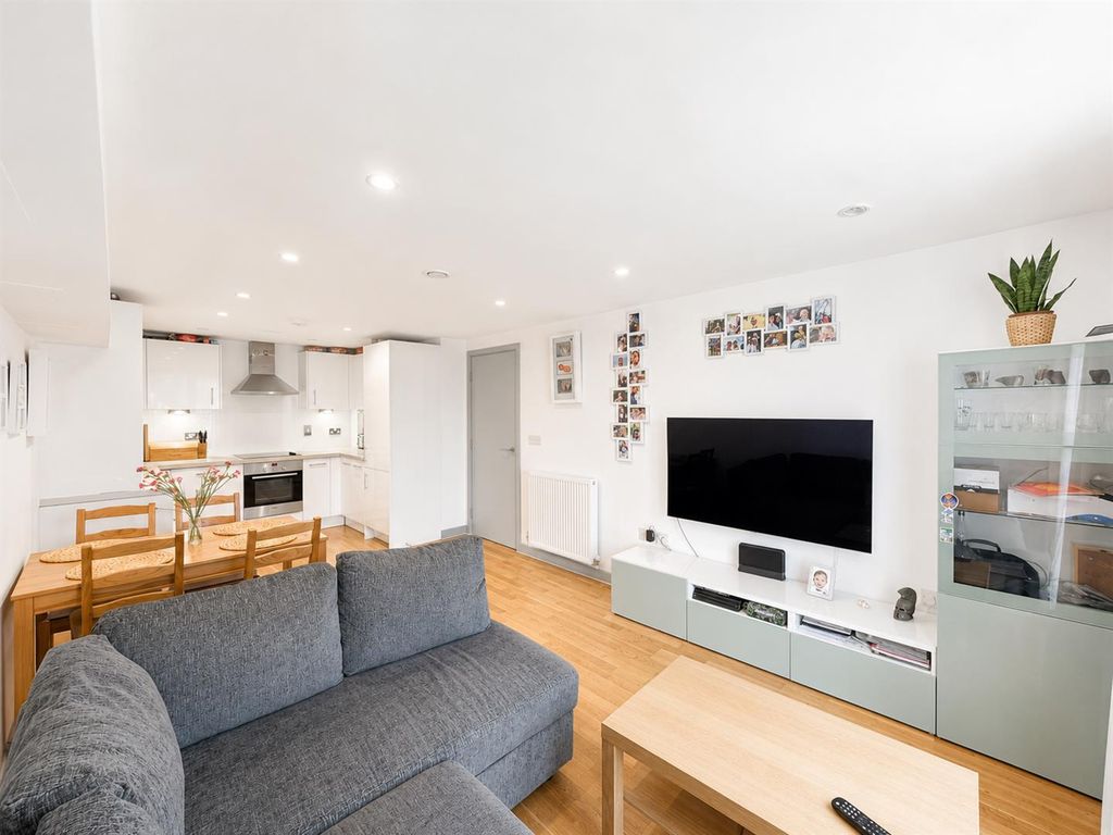 Property photo 1 of 10 Living Area