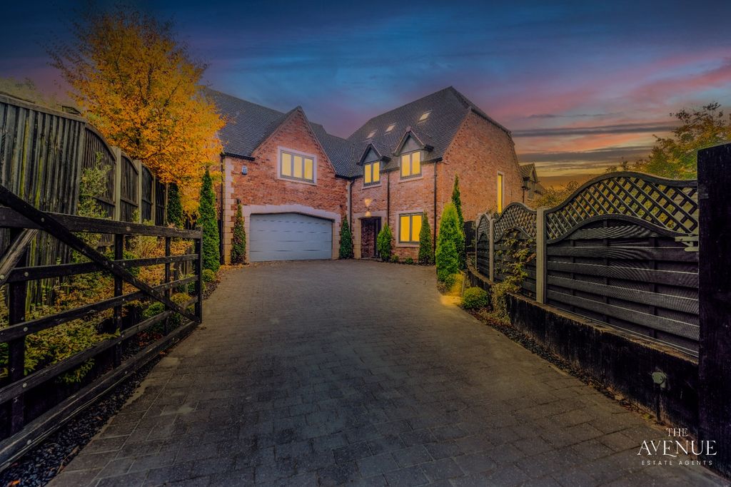 Property photo 1 of 33 3618474