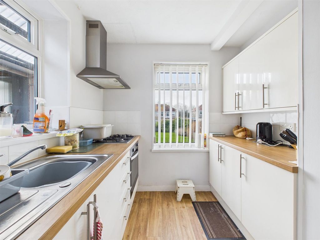 Property photo 3 of 15 Cam02295G0-Pr0369-Still005.Jpg