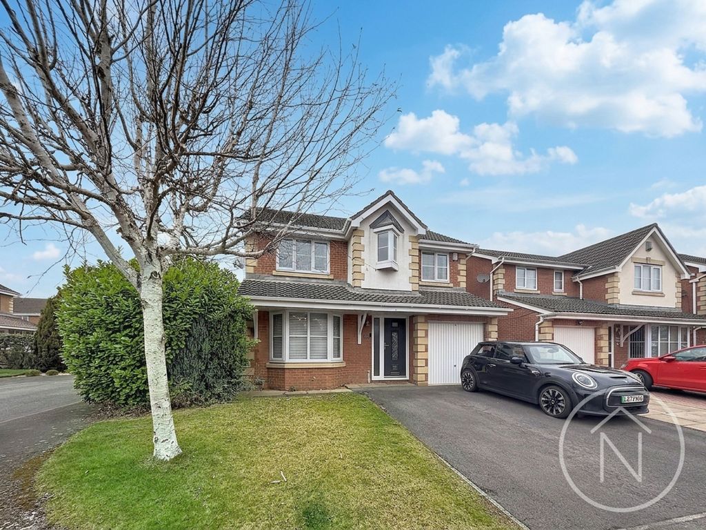 Property photo 1 of 18