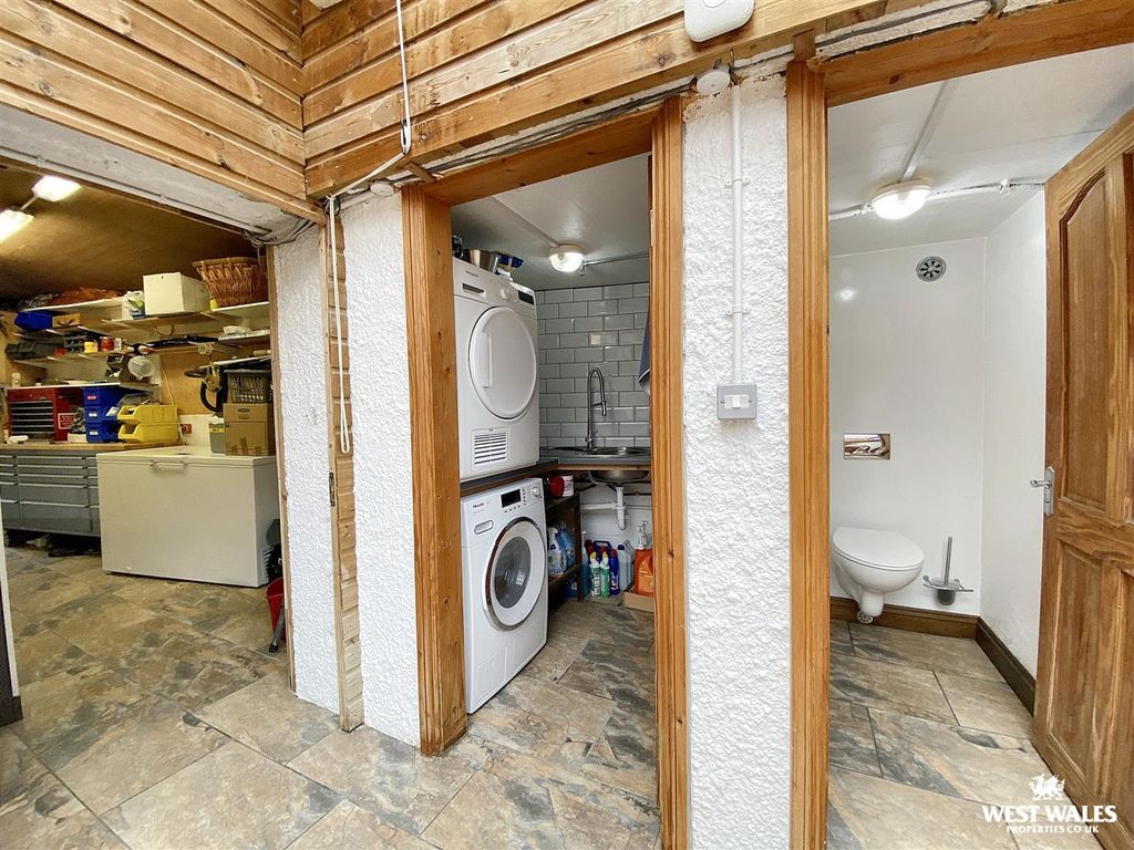 Additional image 24 of 3 bed detached house for salePier Road, Pembroke Dock SA72