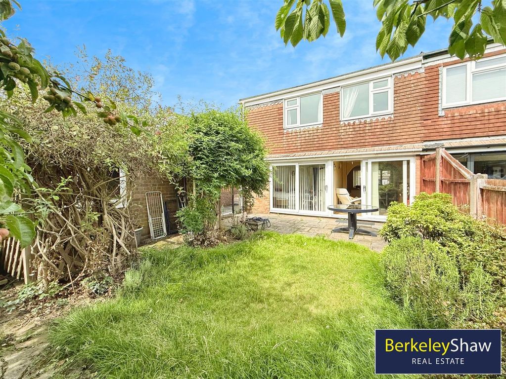Property photo 1 of 18 Rear Garden
