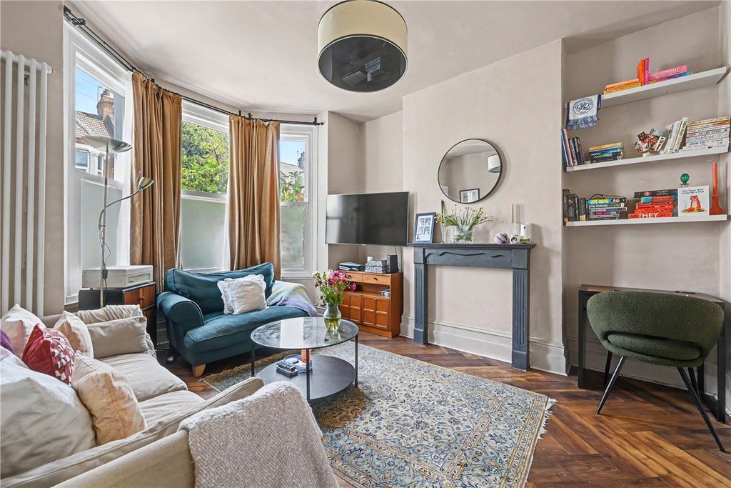 Property photo 1 of 15 Picture No. 16