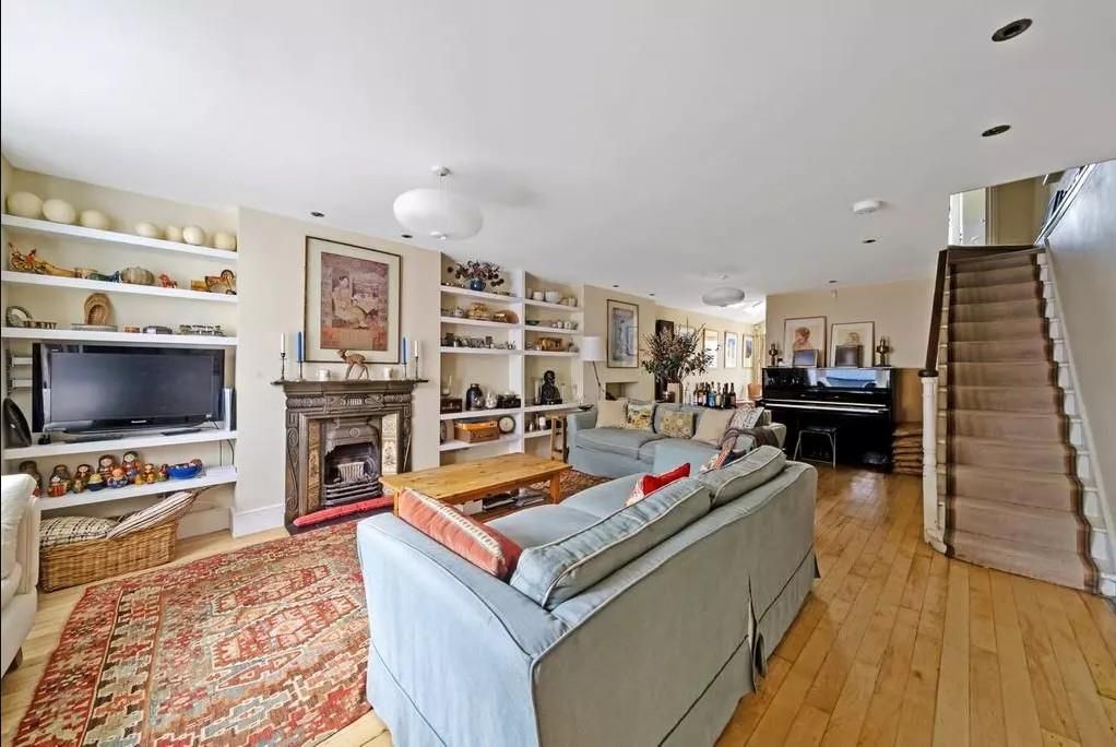 Property photo 2 of 12 Image