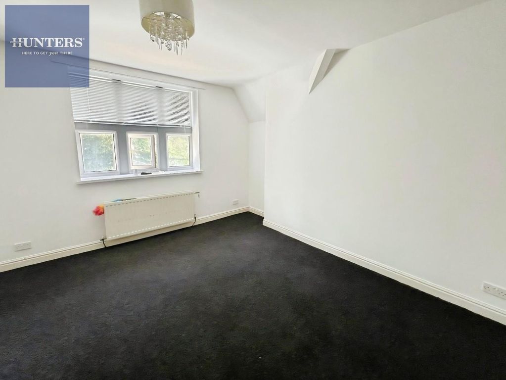 Property photo 2 of 6 8Po9N6Mviee8_Wls0S85Ew.Jpg