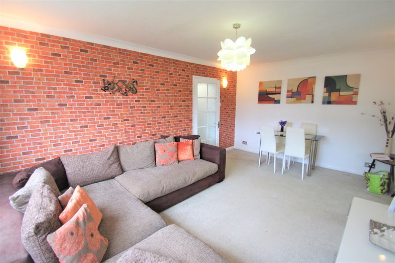 Property photo 3 of 7 Photo 3