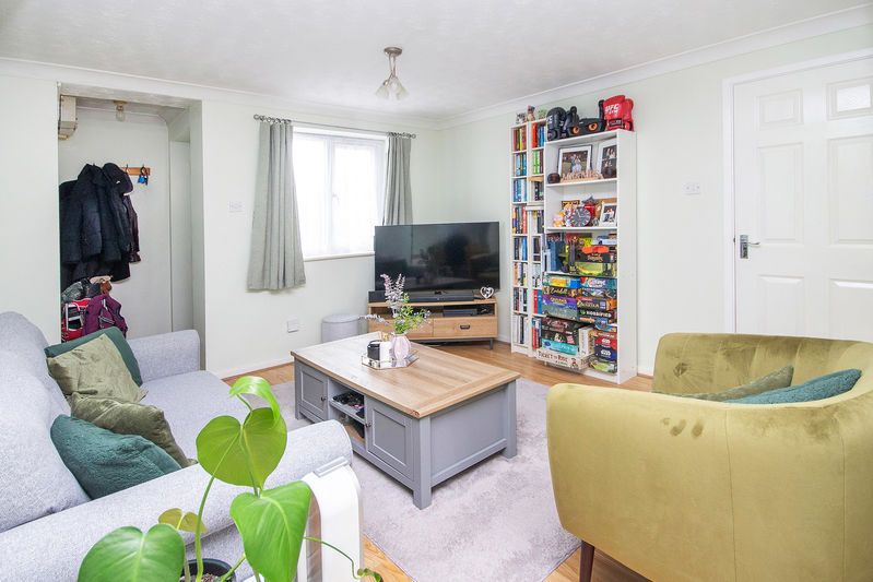 Property photo 3 of 10 Photo 8