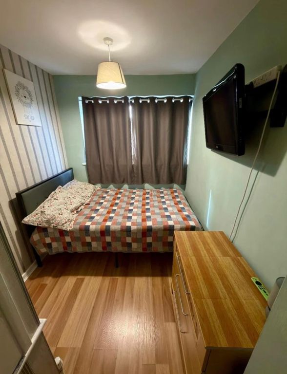 Property photo 3 of 4