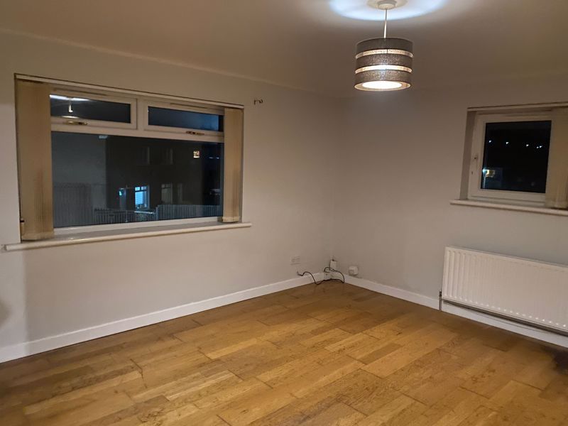 Property photo 2 of 6 Photo 5