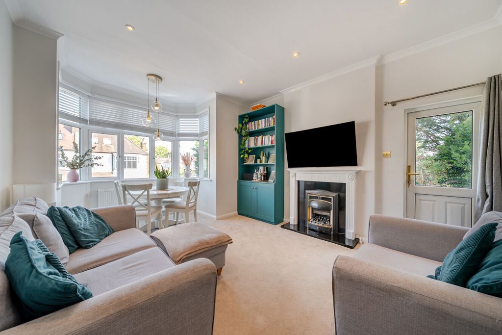 Property photo 1 of 11 1503783-3-6A7F4Af...
