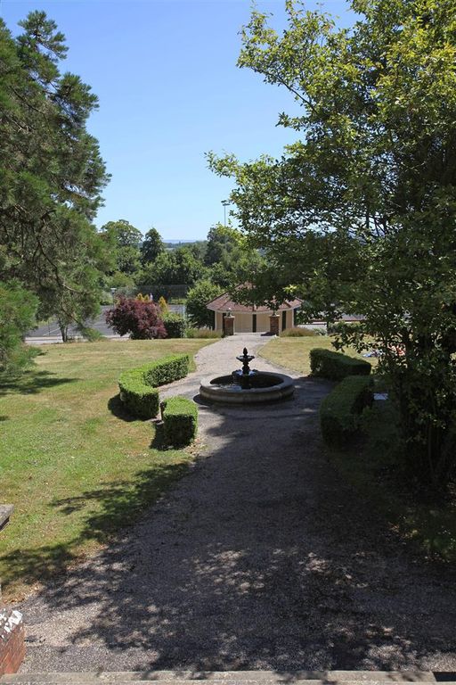 Property photo 3 of 15 Southdowns Fountain.Jpg