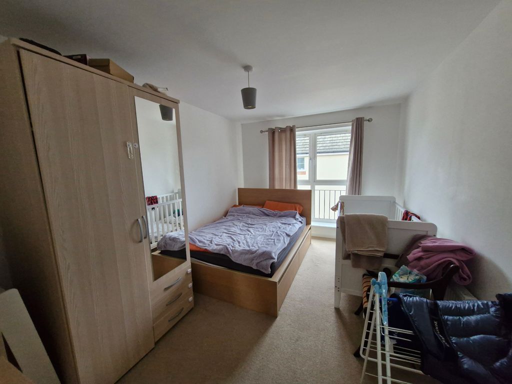 Property photo 3 of 5 Bedroom 1