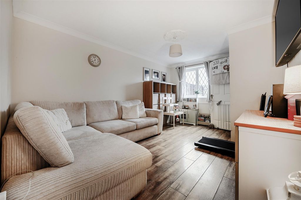 Property photo 2 of 13 Living Room