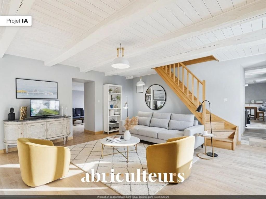 Property photo 1 of 18 Renovated House With Beautiful Volumes For Sale In La Baule-Escoublac (44500)