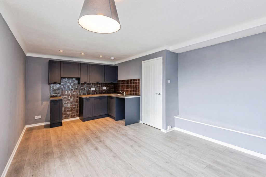 Property photo 2 of 15 Open Plan Living