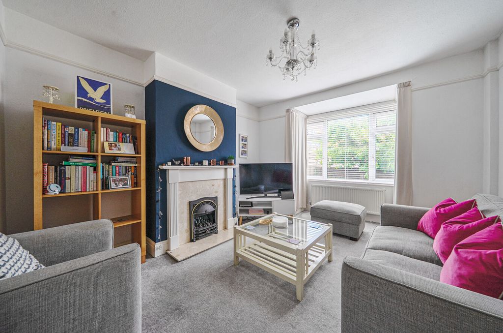 Property photo 2 of 15 1472450-34-6A4237...