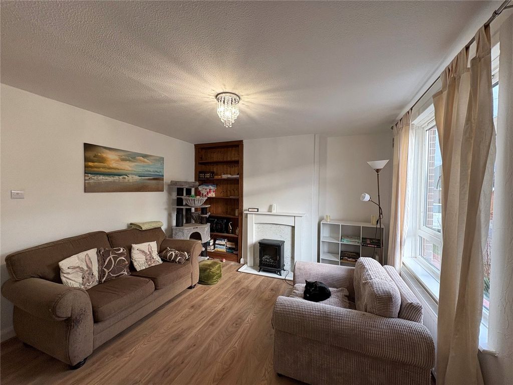 Property photo 2 of 11 Picture No. 55