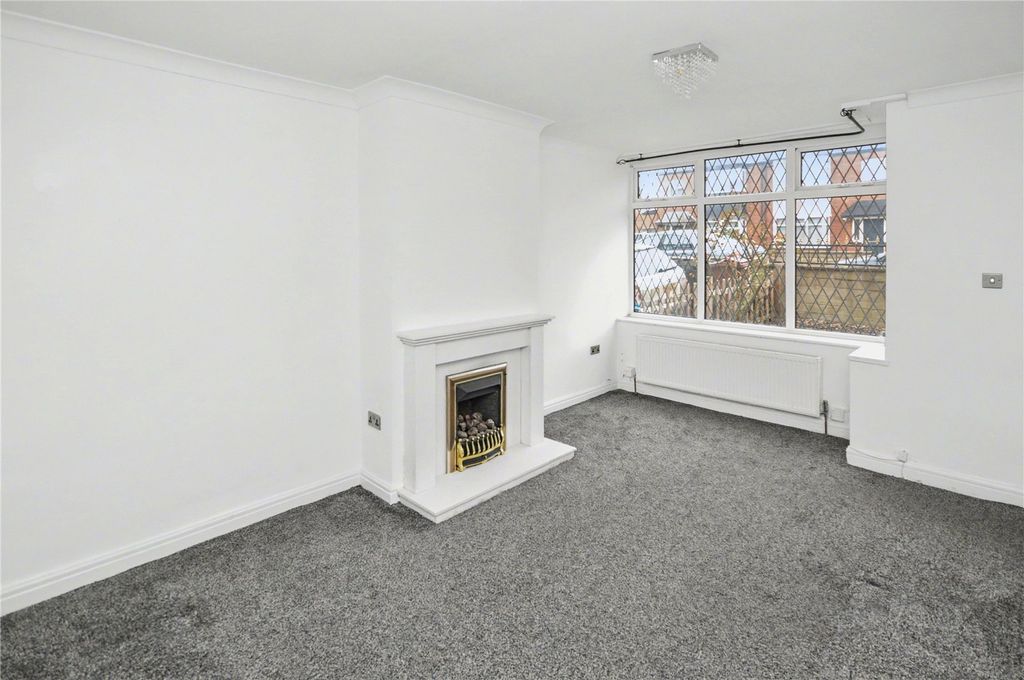 Property photo 2 of 11 Picture 2