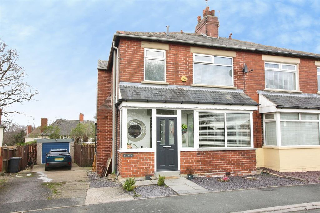 Property photo 1 of 13 Exterior