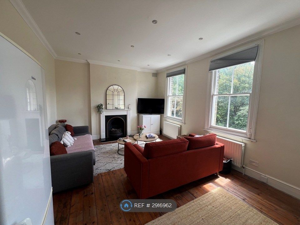 Property photo 1 of 12 Open Plan Lounge/Kitchen/Dining Area