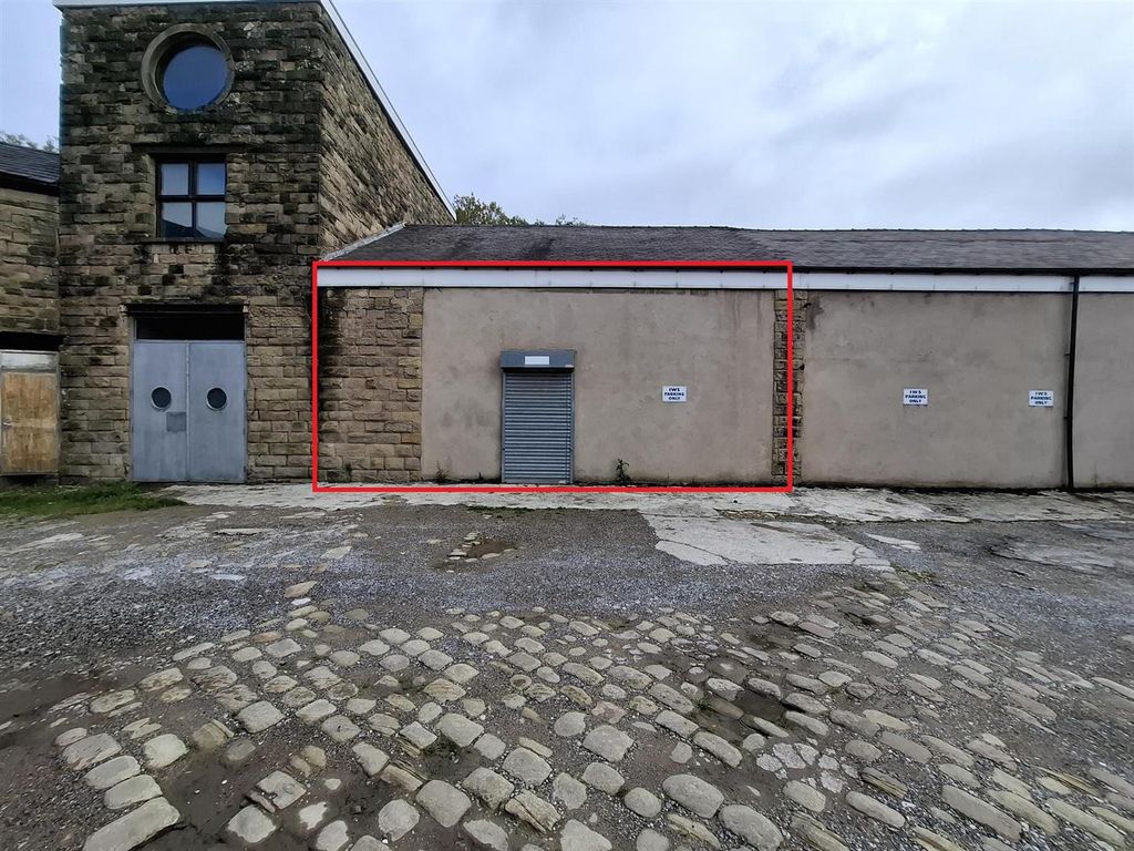 Property photo 1 of 4 1 Unit Red Edge.Jpg