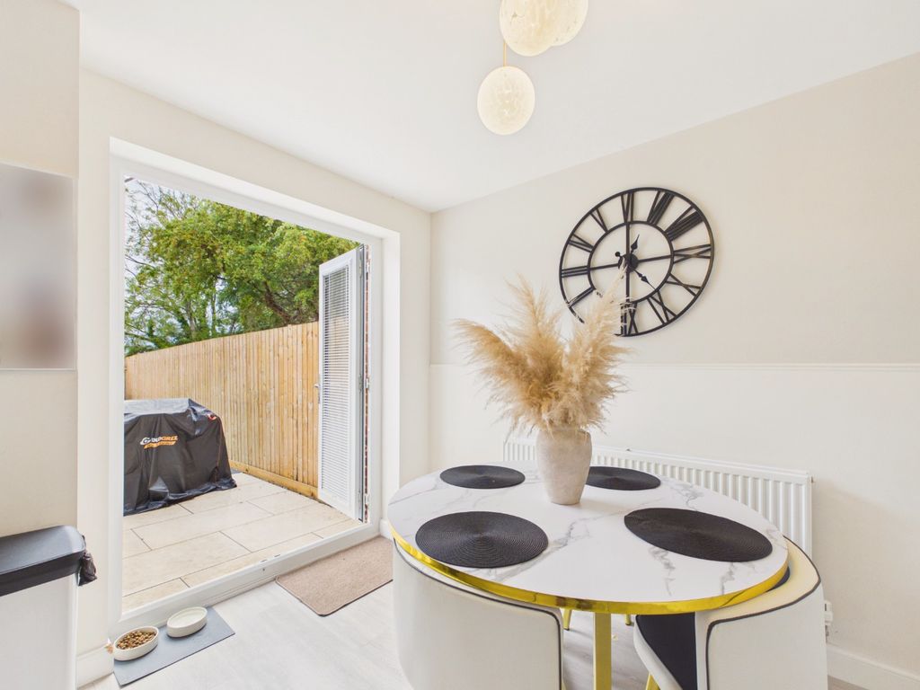 Property photo 3 of 20 5383005