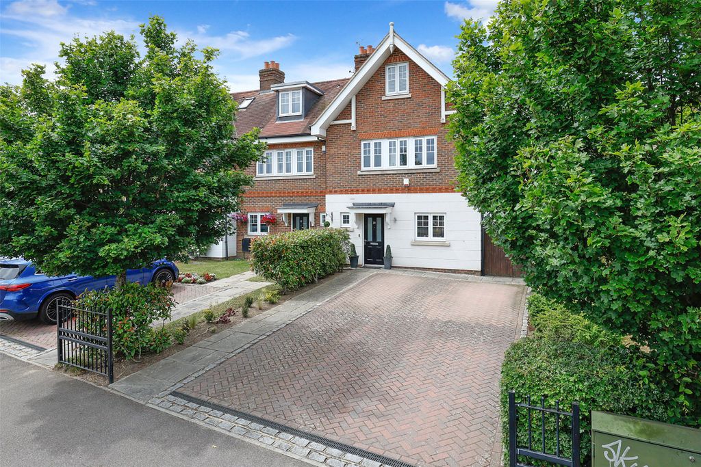 Property photo 1 of 15 Picture No. 32