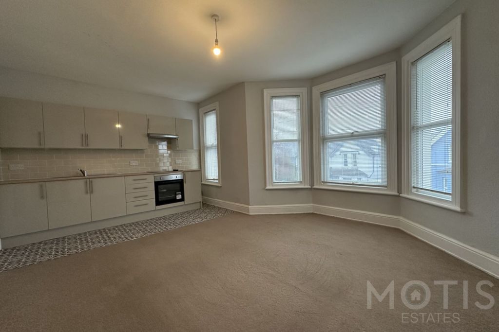 Property photo 3 of 7 Photo 3