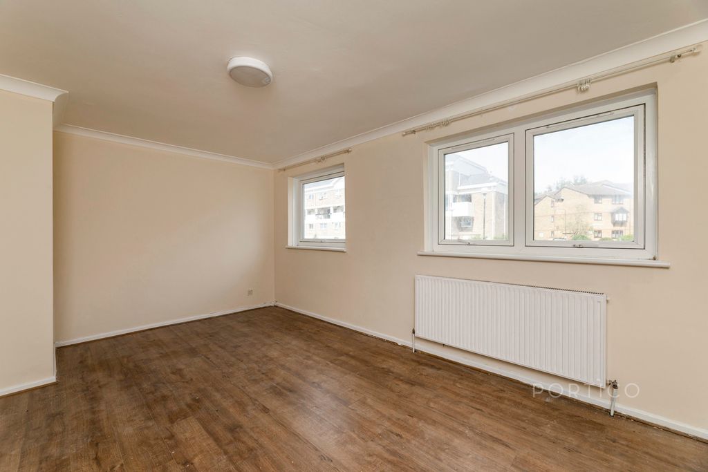 Property photo 2 of 20 Pbox-Img.Jpg