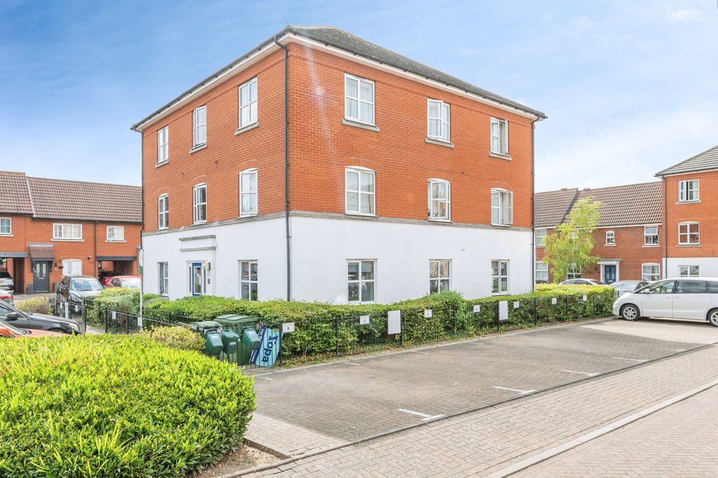 Property photo 1 of 13